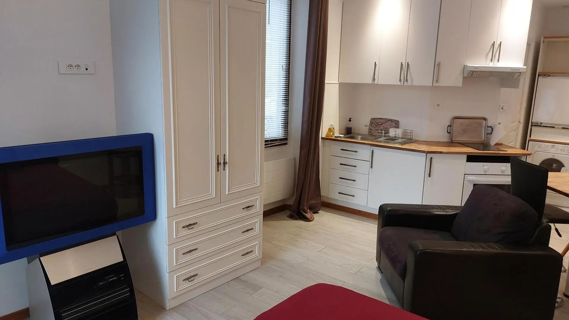 Studio meublé au pied du Mercantour Fontan 0*,  France